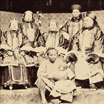 Wealthy merchant and family, Ningpo, 1878-1880. Edward Bangs Drew Collection. Harvard-Yenching Library. olvwork368418.
