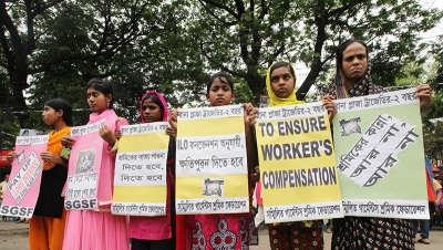 Young labors protesting, Dhaka, Bangladesh. (Shutterstock)